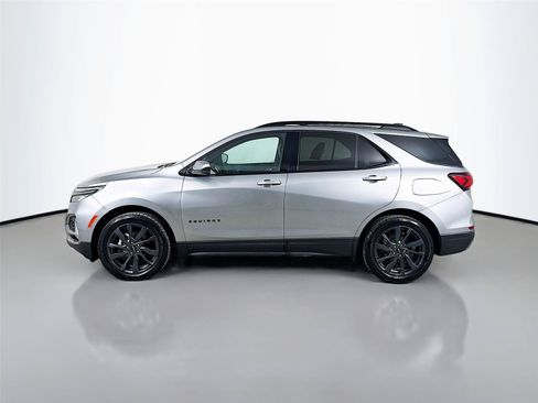 Used 2023 Chevrolet Equinox RS AWD/4WD image 6