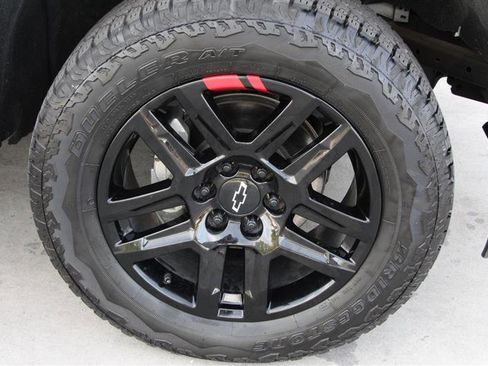 Used 2021 Chevrolet Silverado 1500 RST w/ Redline Edition AWD/4WD image 28