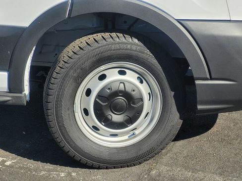 New 2026 Ford Transit 250 148 Medium Roof image 3