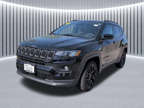New 2026 Jeep Compass Latitude w/ Sun and Sound Group AWD/4WD image 15