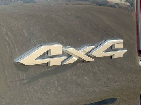 Used 2019 RAM 1500 Laramie image 23