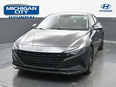 Used 2023 Hyundai Elantra SEL