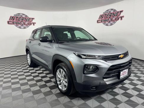 Used 2023 Chevrolet TrailBlazer LS AWD/4WD image 9