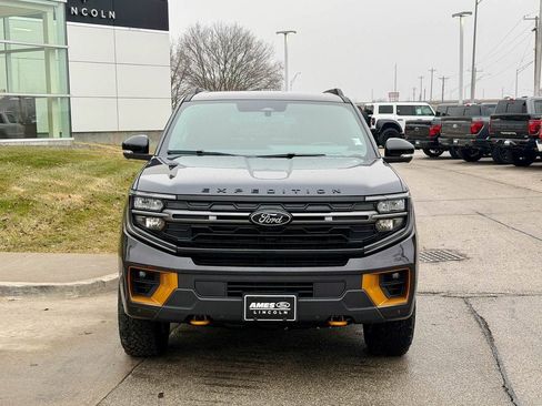 New 2026 Ford Expedition Tremor image 7