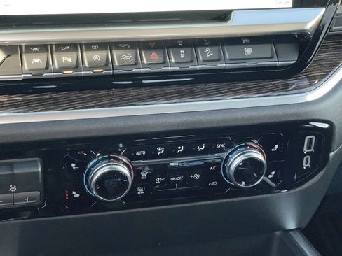 New 2026 GMC Sierra 1500 Elevation w/ Preferred Package image 42