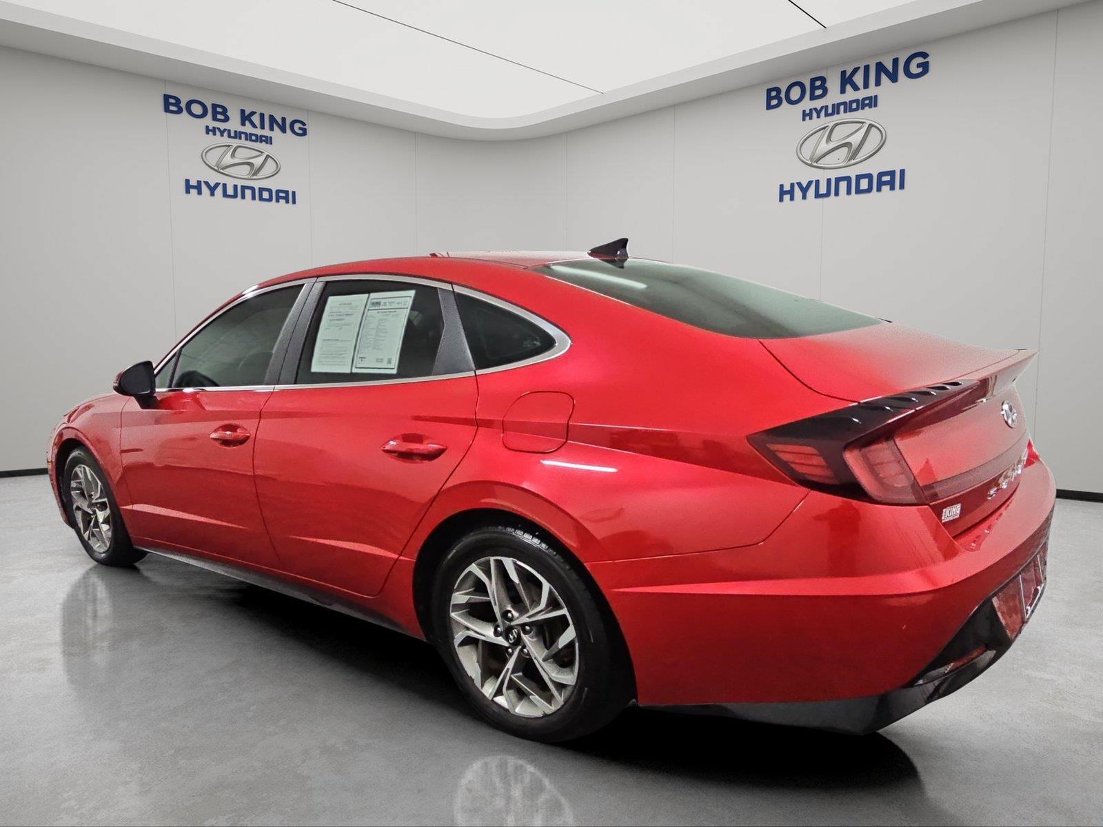 Used 2021 Hyundai Sonata SEL FWD image 3