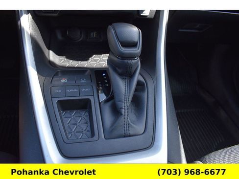 Used 2024 Toyota RAV4 LE image 18