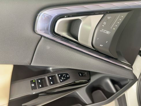 New 2026 BMW X3 xDrive30 w/ Premium Package image 22