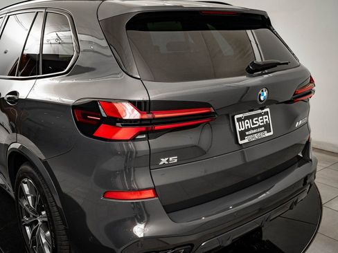 New 2026 BMW X5 M60i AWD/4WD image 19