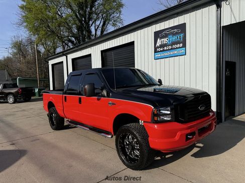 Used 2004 Ford F250 XL image 2