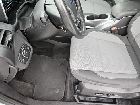 Used 2017 Ford C-MAX SE image 13