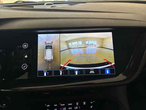 Used 2023 Buick Envision Essence w/ Technology Package I image 39