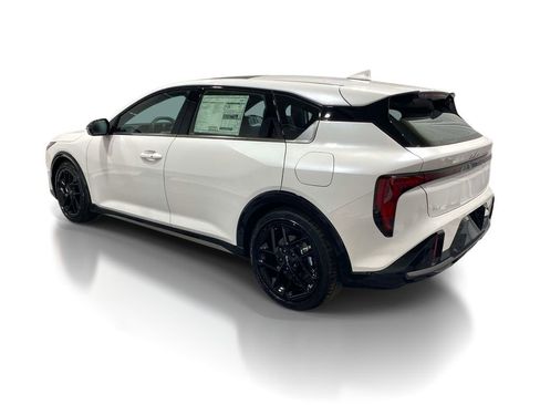 New 2026 Kia K4 GT-Line Turbo FWD image 2