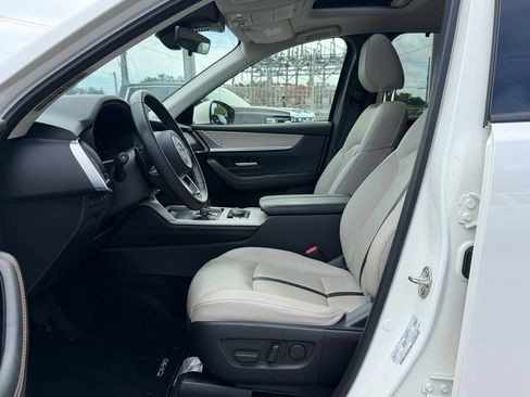 Used 2024 MAZDA CX-90 3.3 Turbo w/ Preferred Package AWD/4WD image 10