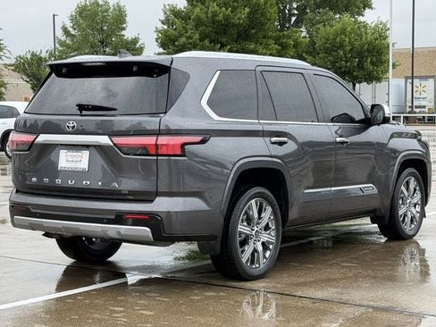 Used 2024 Toyota Sequoia Capstone AWD/4WD image 4