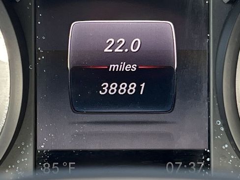 Used 2018 Mercedes-Benz C 300 Sedan w/ Premium Package image 23