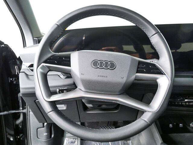 Used 2025 Audi Q6 e-tron Premium Plus AWD/4WD image 7