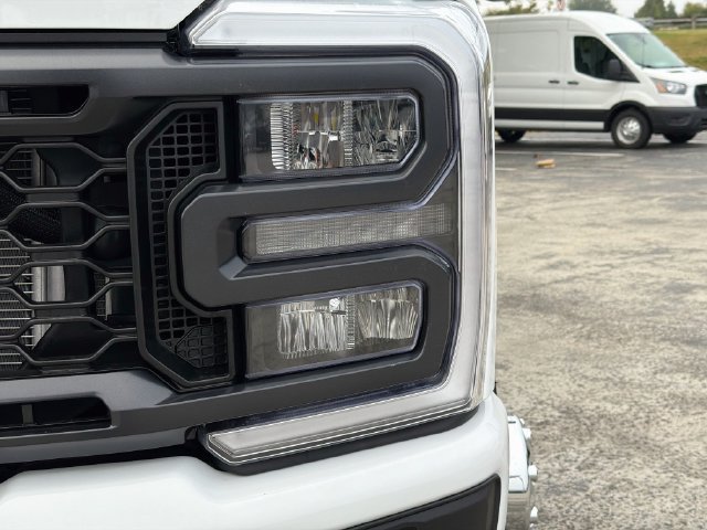 New 2027 Ford F350 XL w/ STX Appearance Package AWD/4WD image 12