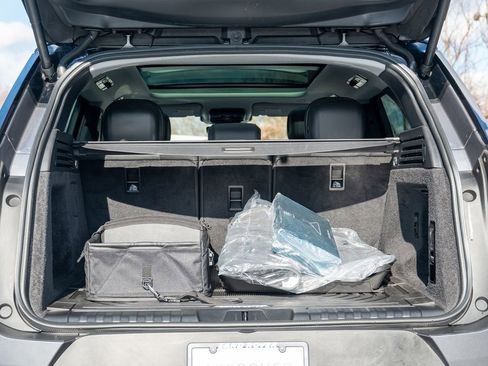 Used 2024 Land Rover Range Rover Sport SE image 38