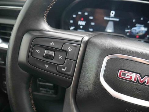 Used 2024 GMC Yukon XL AT4 w/ Technology Package AWD/4WD image 43