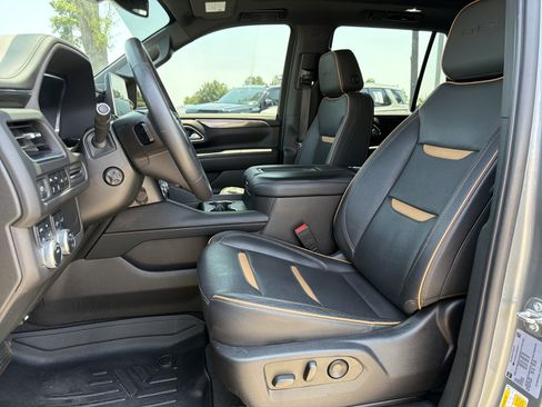 Used 2022 GMC Yukon AT4 AWD/4WD image 25