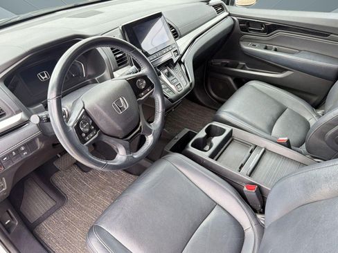 Used 2022 Honda Odyssey Touring image 4