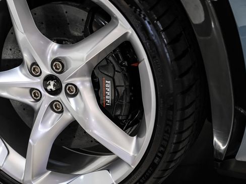 Used 2025 Ferrari Purosangue AWD/4WD image 72