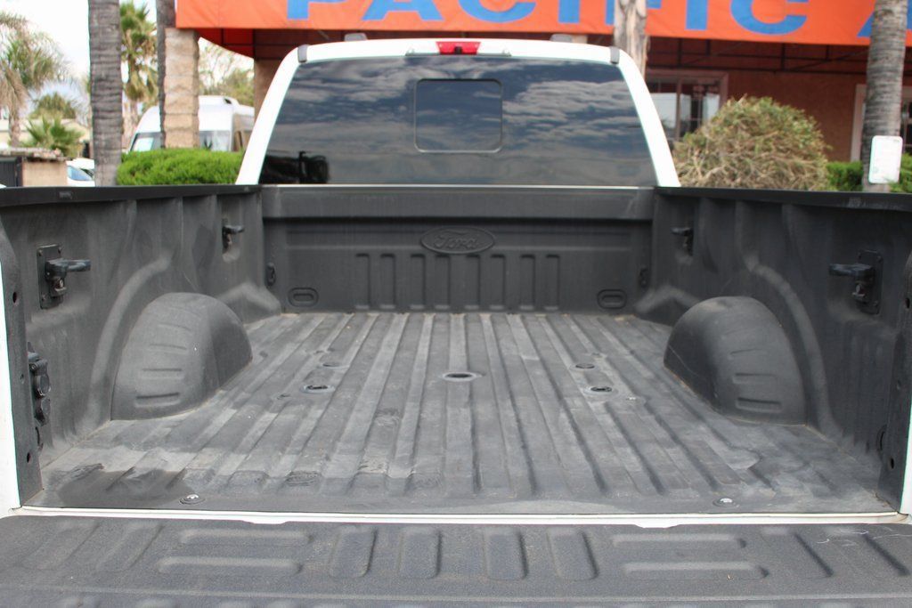 Used 2021 Ford F350 Lariat w/ Lariat Ultimate Package AWD/4WD image 9