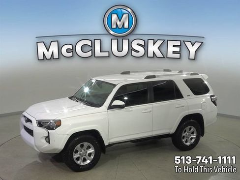 Used 2019 Toyota 4Runner SR5 AWD/4WD image 1