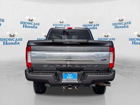 Used 2019 Ford F250 Platinum w/ Platinum Ultimate Package AWD/4WD image 7