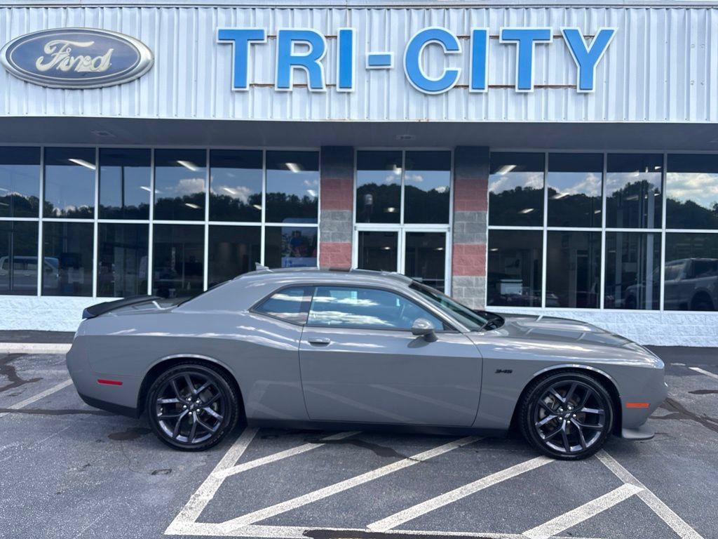 Used 2023 Dodge Challenger R/T w/ Plus Package RWD image 1