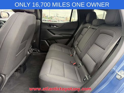 Used 2025 Chevrolet Equinox LT w/ Safety and Technology Package AWD/4WD image 16