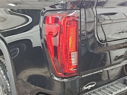 Certified 2022 GMC Sierra 1500 Denali image 40