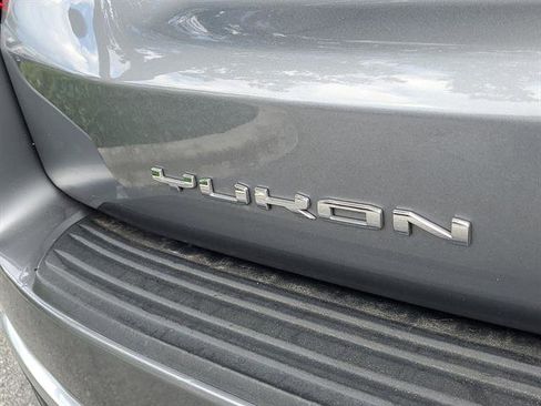 Used 2022 GMC Yukon Denali image 9
