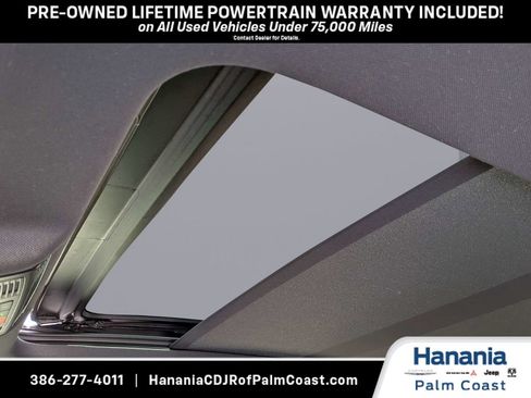 Used 2022 Volkswagen Tiguan SEL R-Line AWD/4WD image 17