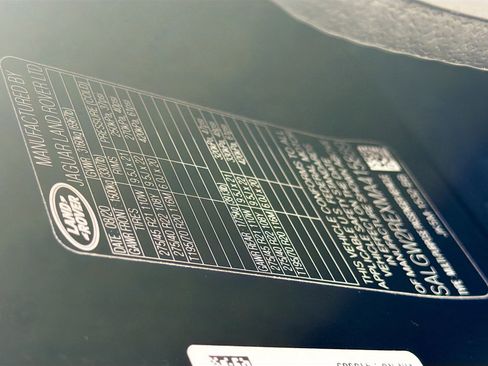 Used 2021 Land Rover Range Rover SV Autobiography Dynamic image 44