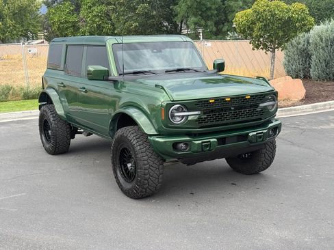 Used 2023 Ford Bronco Wildtrak AWD/4WD image 2