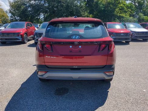 New 2026 Hyundai Tucson SE image 6