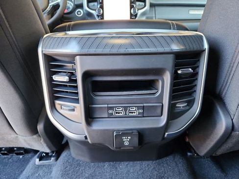 New 2026 RAM 1500 Big Horn AWD/4WD image 32