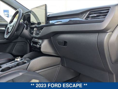 Certified 2023 Ford Escape ST-Line w/ Tech Pack #1 image 24