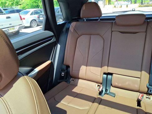 Certified 2023 Audi Q3 2.0T Premium Plus w/ Premium Plus Package AWD/4WD image 12