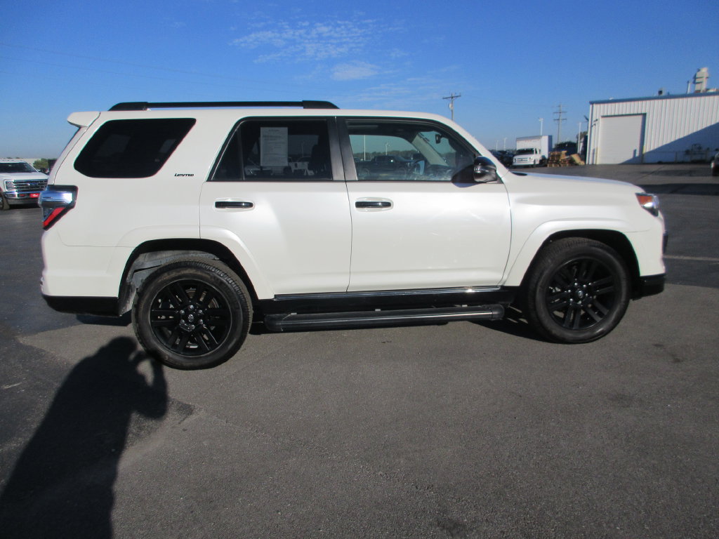Used 2021 Toyota 4Runner Nightshade AWD/4WD image 2