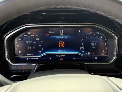 Used 2024 Chevrolet Silverado 1500 LTZ image 19