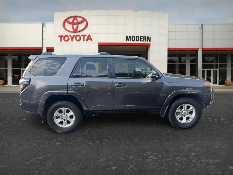 Used 2023 Toyota 4Runner SR5 Premium w/ Moonroof Package RWD image 22