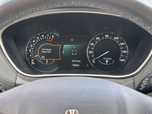 Used 2016 Lincoln MKX Reserve w/ Climate Package image 33