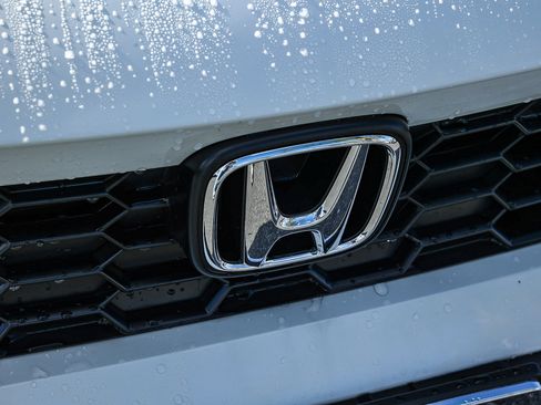 Used 2025 Honda Civic LX image 18