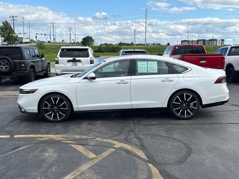 Certified 2023 Honda Accord Touring image 8