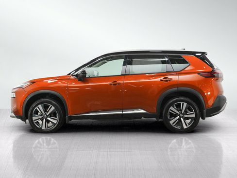 Used 2023 Nissan Rogue Platinum w/ Platinum Premium Package AWD/4WD image 2