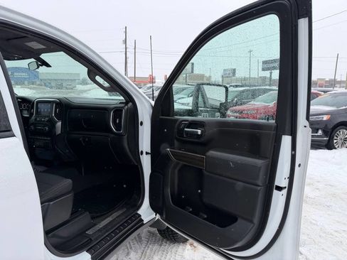 Used 2020 Chevrolet Silverado 3500 LT image 51