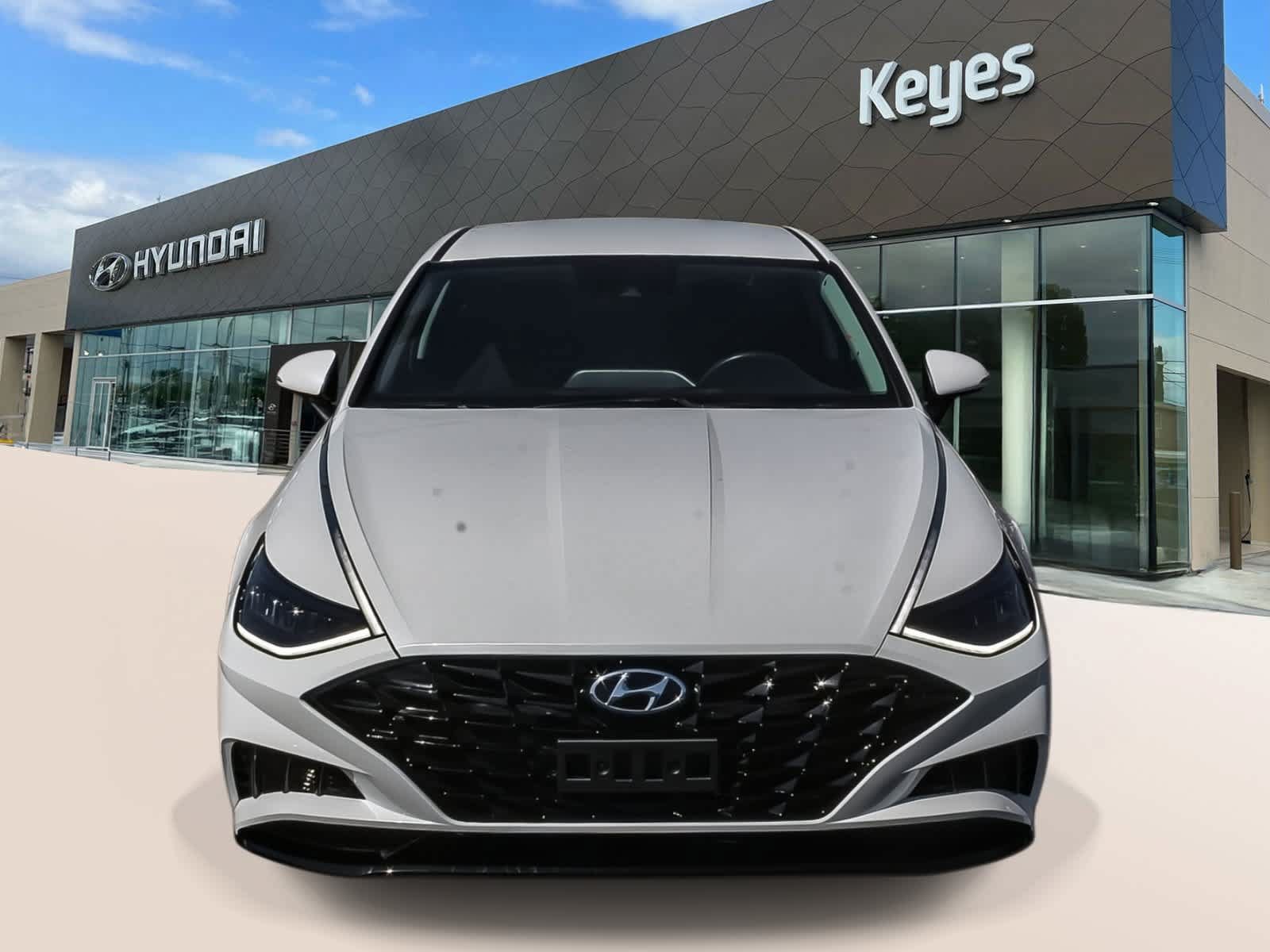 Used 2022 Hyundai Sonata SEL FWD image 2